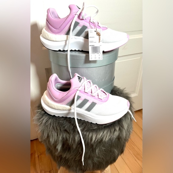 ADIDAS RUNNERS - Picture 11 of 11